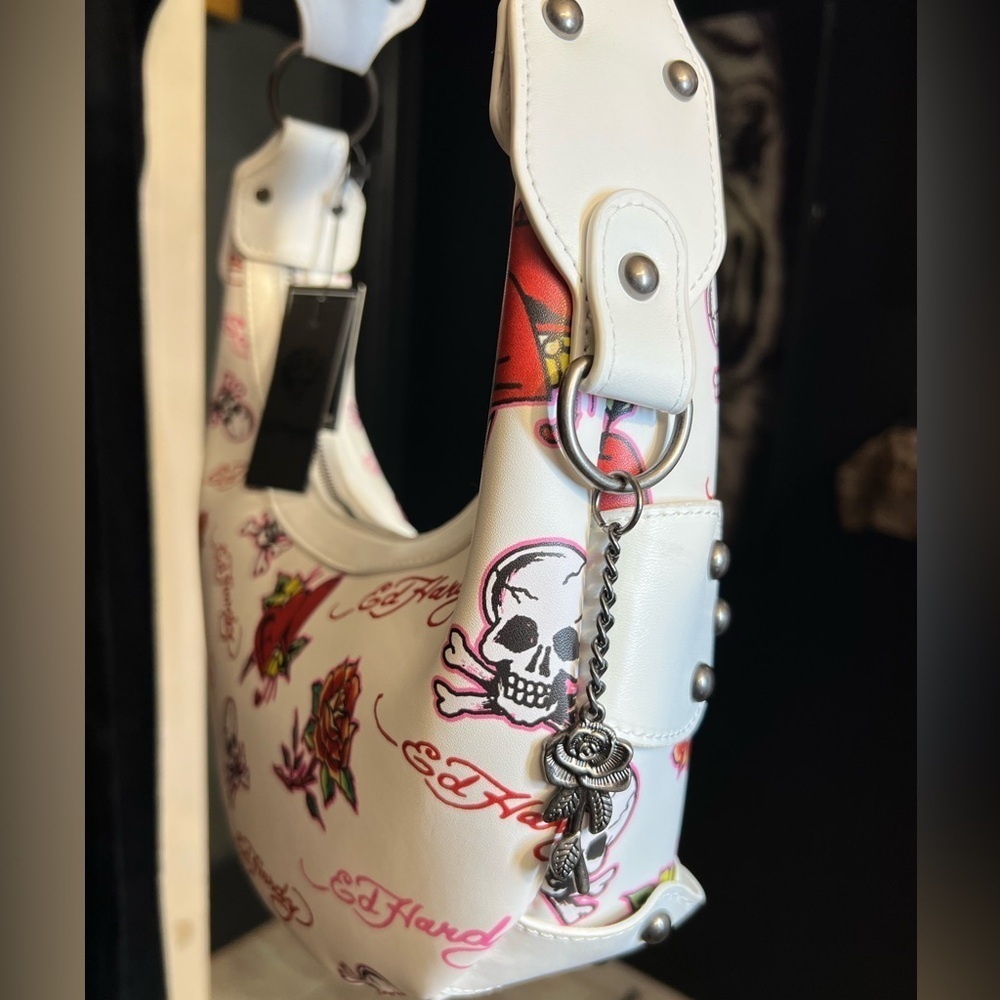 ☠️❤️ ED HARDY WHITE SHOULDER HOBO
BAG-NWT☠️❤️ - Picture 10 of 12